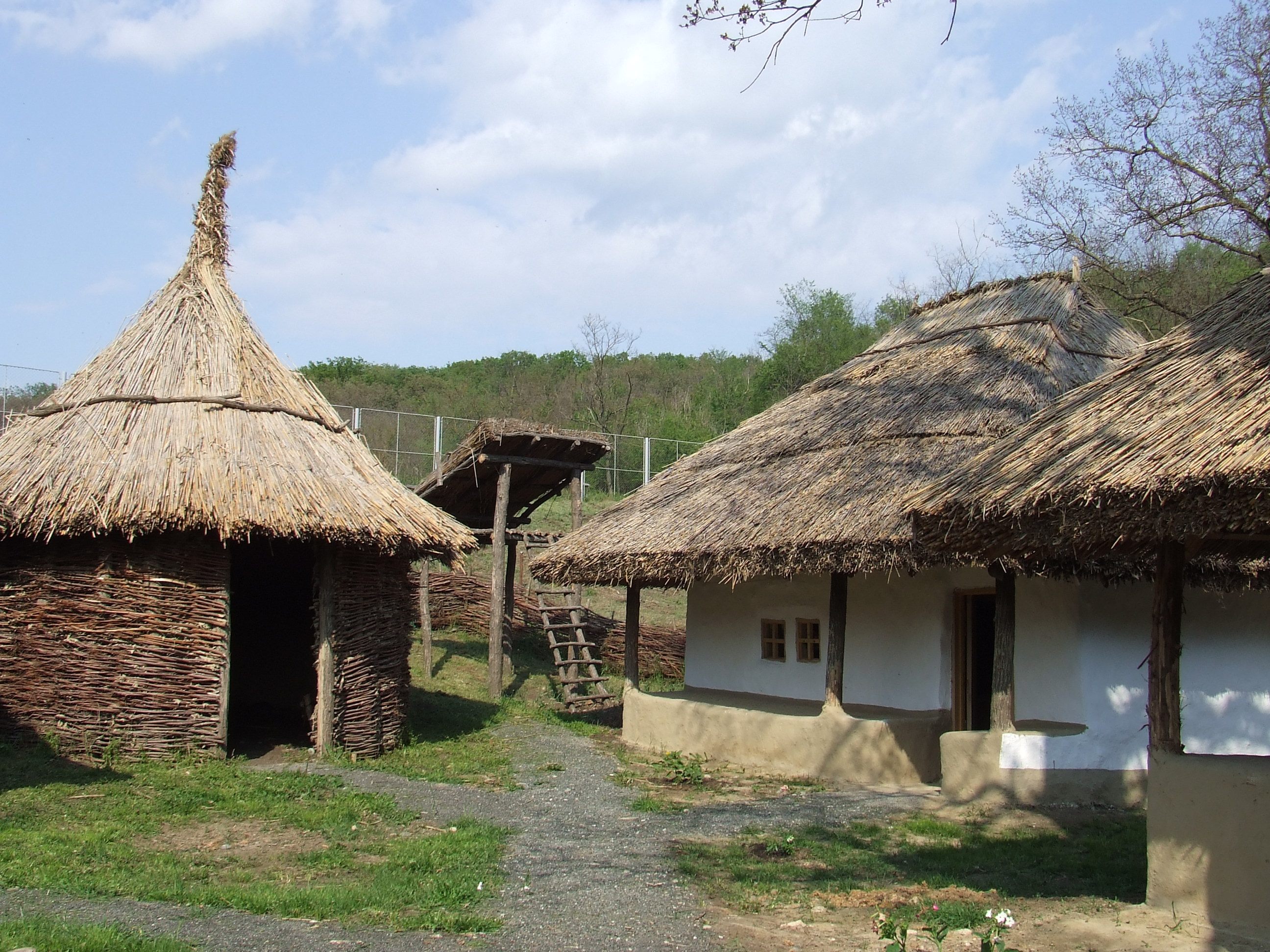 Muzeul Satului "Petru Caraman"